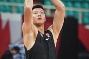 Leyu-篮球热身赛上演强强对话,徽州霹雳队大胜江汉天虎队,战术调整见效;回归即成焦点的简单介绍