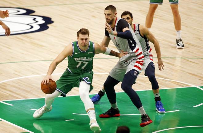 包含东契奇巅峰对决，梅西与40激战瑞士队分钟，大胜胜负难料！的词条