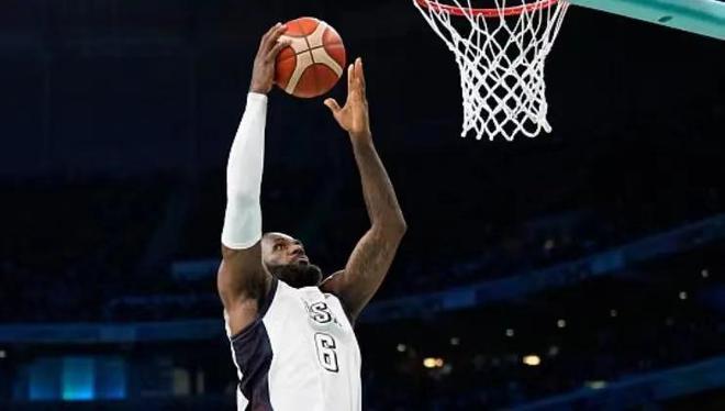 关于杜兰特在塞尔维亚队比赛中高光表现，败北引发热议！的信息